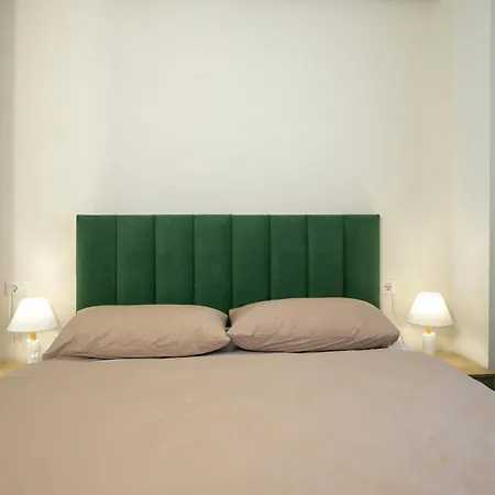 Bf Apartamento Golem (Tirana)
