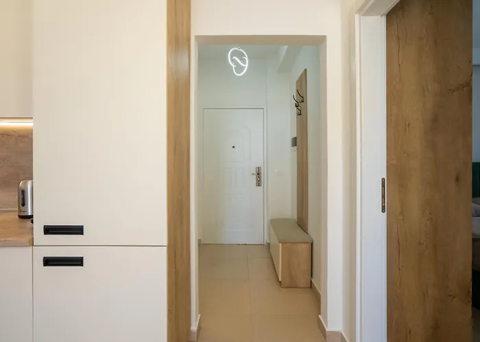 Bf Apartment Golem (Tirana)